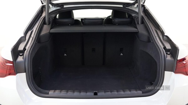 Used BMW i4 2025 for sale - 76866616: Photo 13