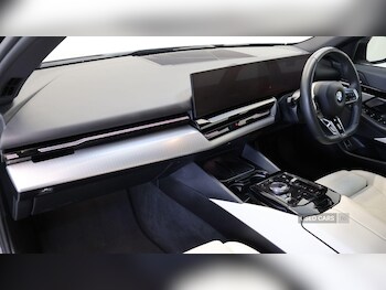 Used BMW 5 Series 2024 for sale - 77705907: Photo