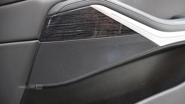 Used BMW X7 2022 for sale - 76433440: Photo 25