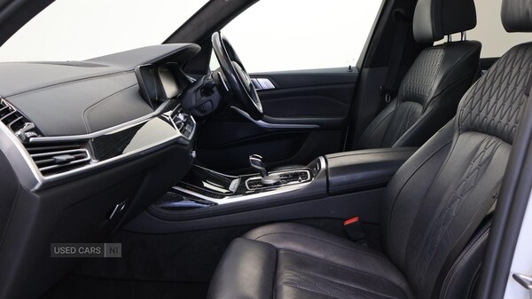 Used BMW X7 2022 for sale - 76433440: Photo 26