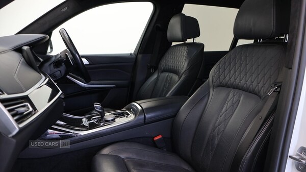 Used BMW X7 2022 for sale - 76433440: Photo 27