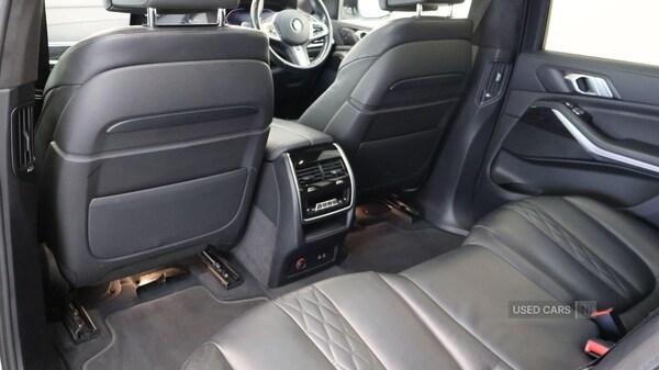 Used BMW X7 2022 for sale - 76433440: Photo 56