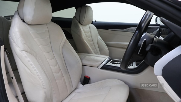 Used BMW 8 Series 2022 for sale - 77697158: Photo 12