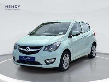2017 (17) - A/C SE 5-Door