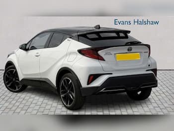 Used Toyota C-HR 2023 for sale - 79568107: Photo