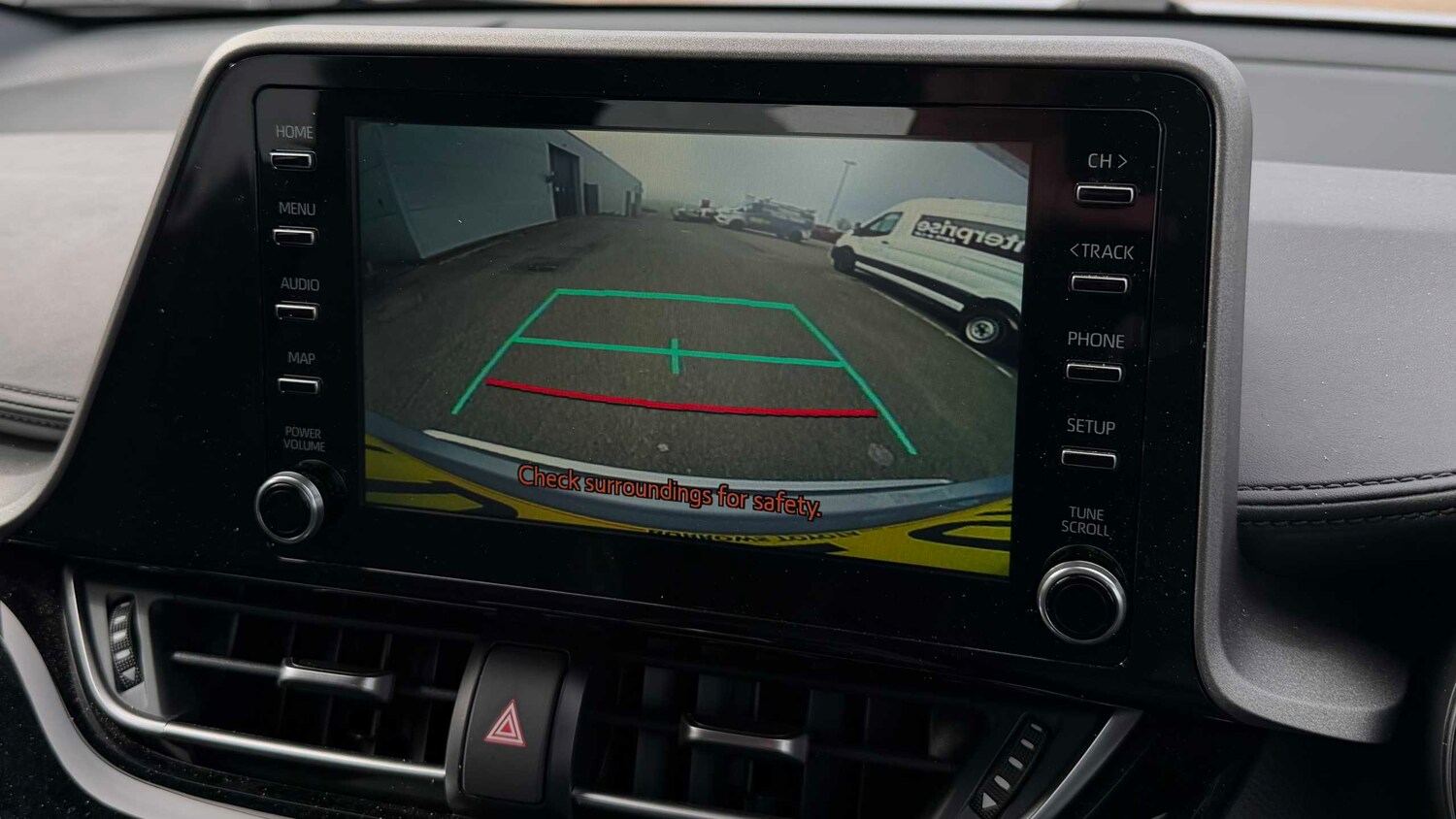 Used Toyota C-HR for sale - 77861472: Photo 19