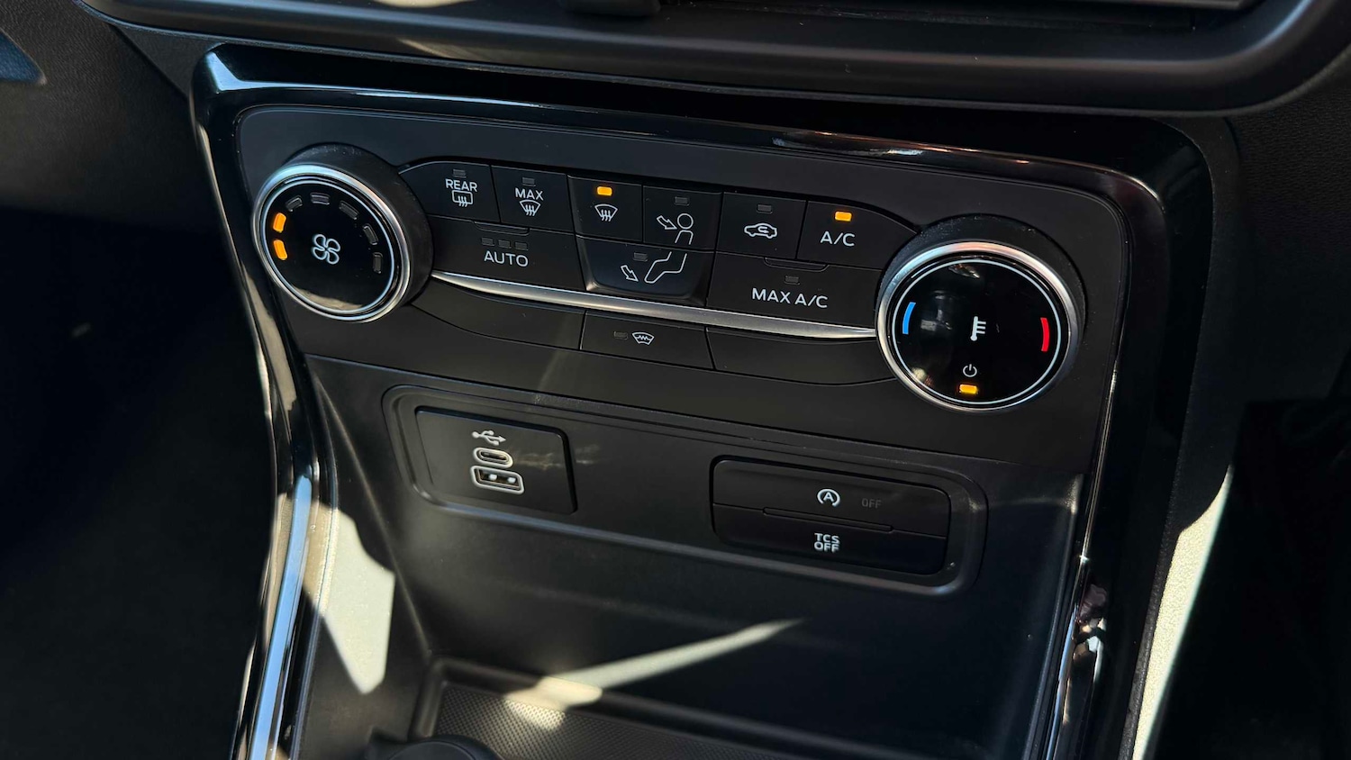 Used Ford Ecosport 2023 for sale - 77928516: Photo 16