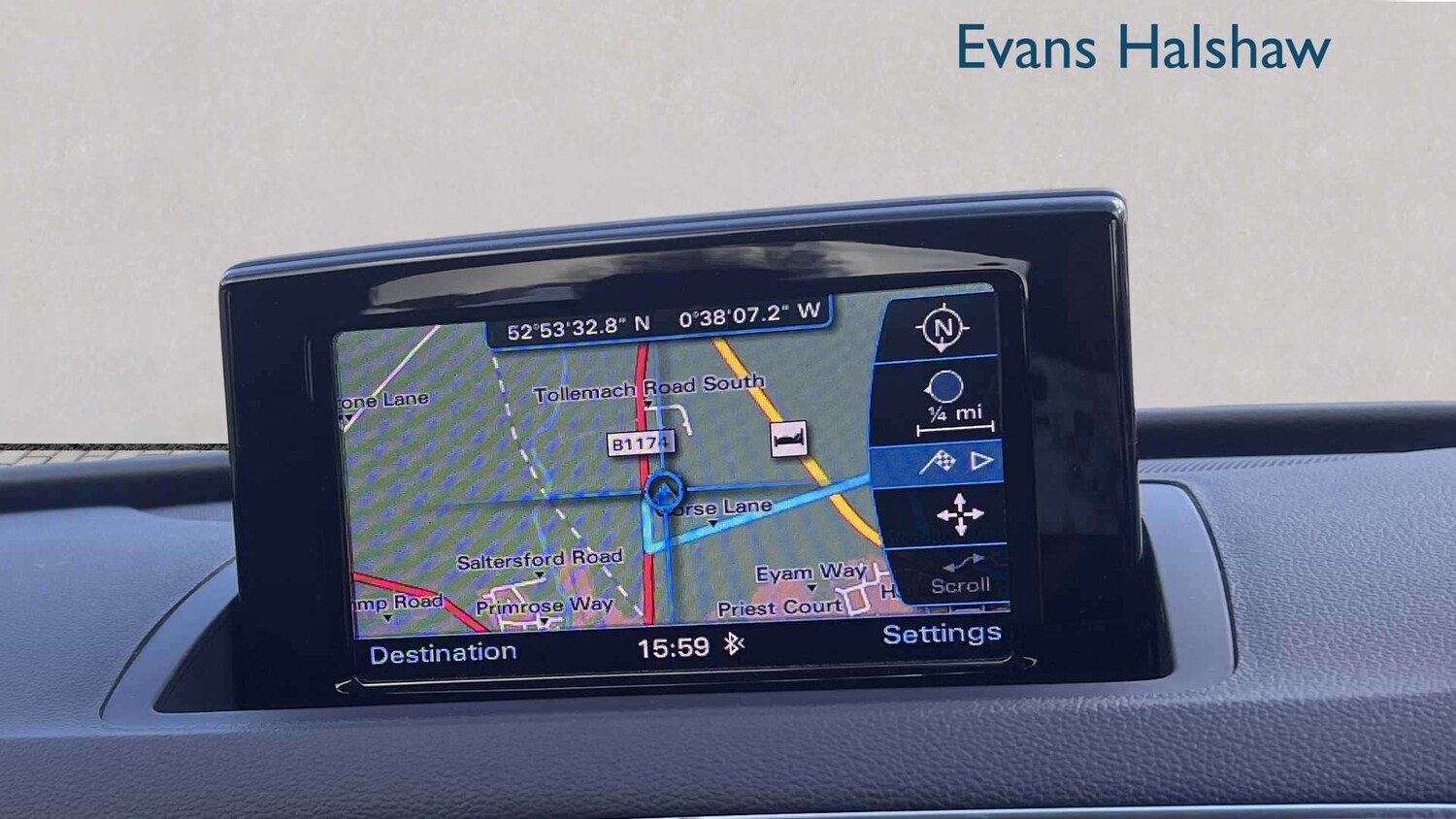 Used Audi Q3 2015 for sale - 77914066: Photo 14