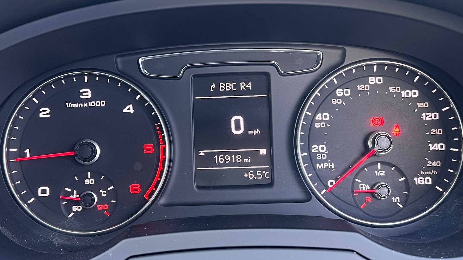 Used Audi Q3 2015 for sale - 77914066: Photo 8