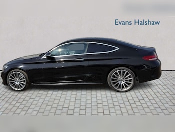 Used Mercedes-Benz C Class 2018 for sale - 79172793: Photo
