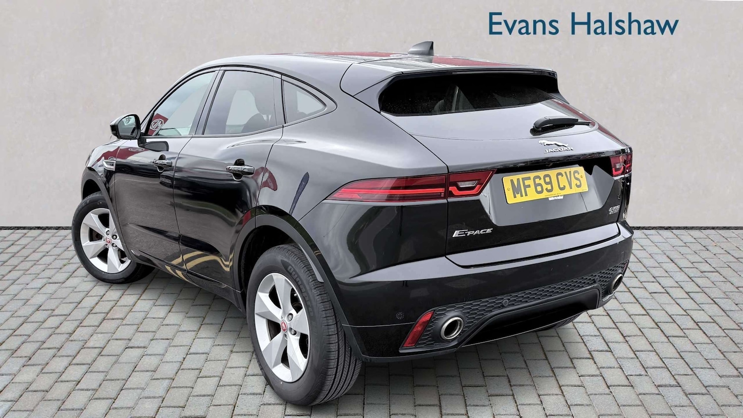 Used Jaguar E-Pace 2019 for sale - 78187891: Photo 2