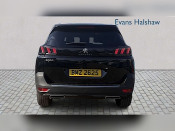 Used Peugeot 5008 2023 for sale - 79523845: Photo