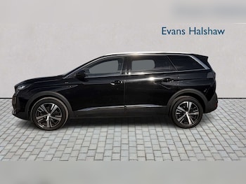 Used Peugeot 5008 2023 for sale - 79523845: Photo