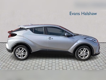 Used Toyota C-HR 2022 for sale - 77894383: Photo