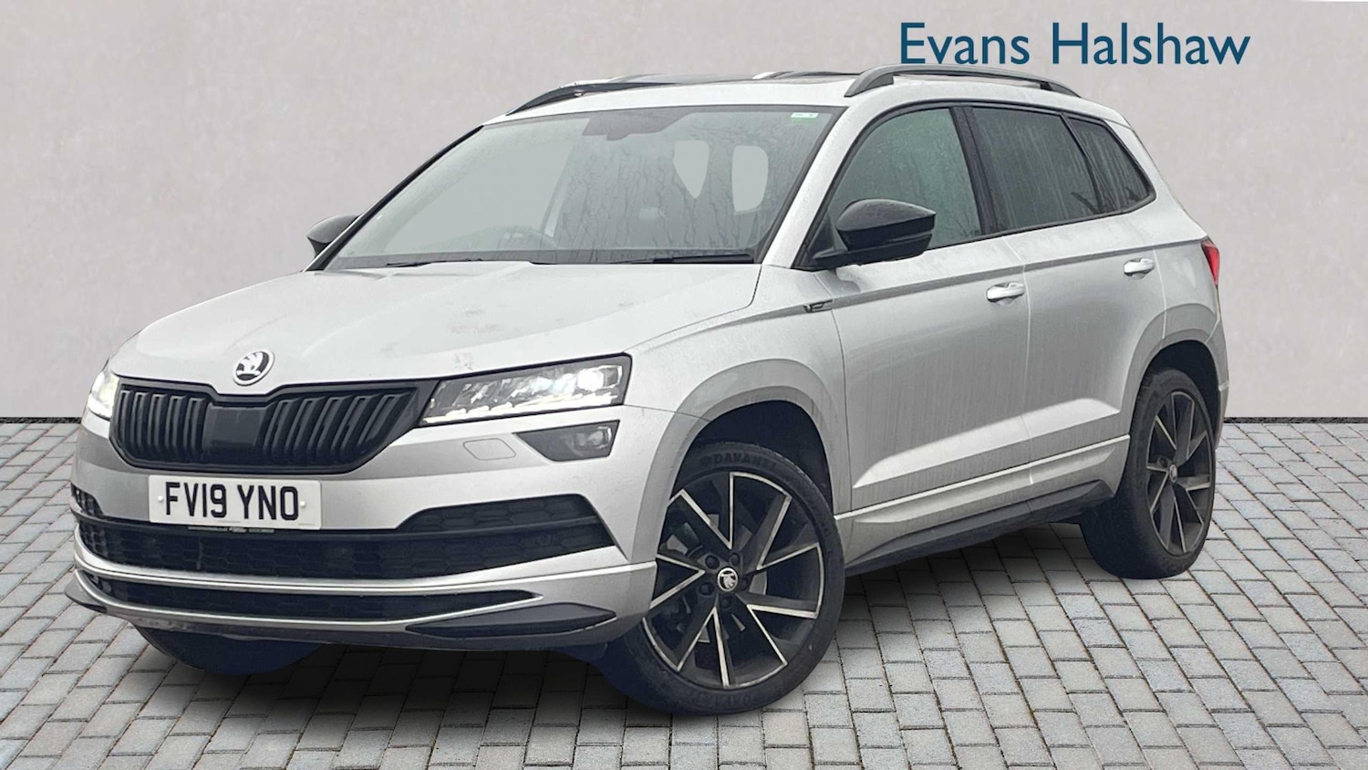 Used Skoda Karoq 2019 for sale - 77858671: Photo 3