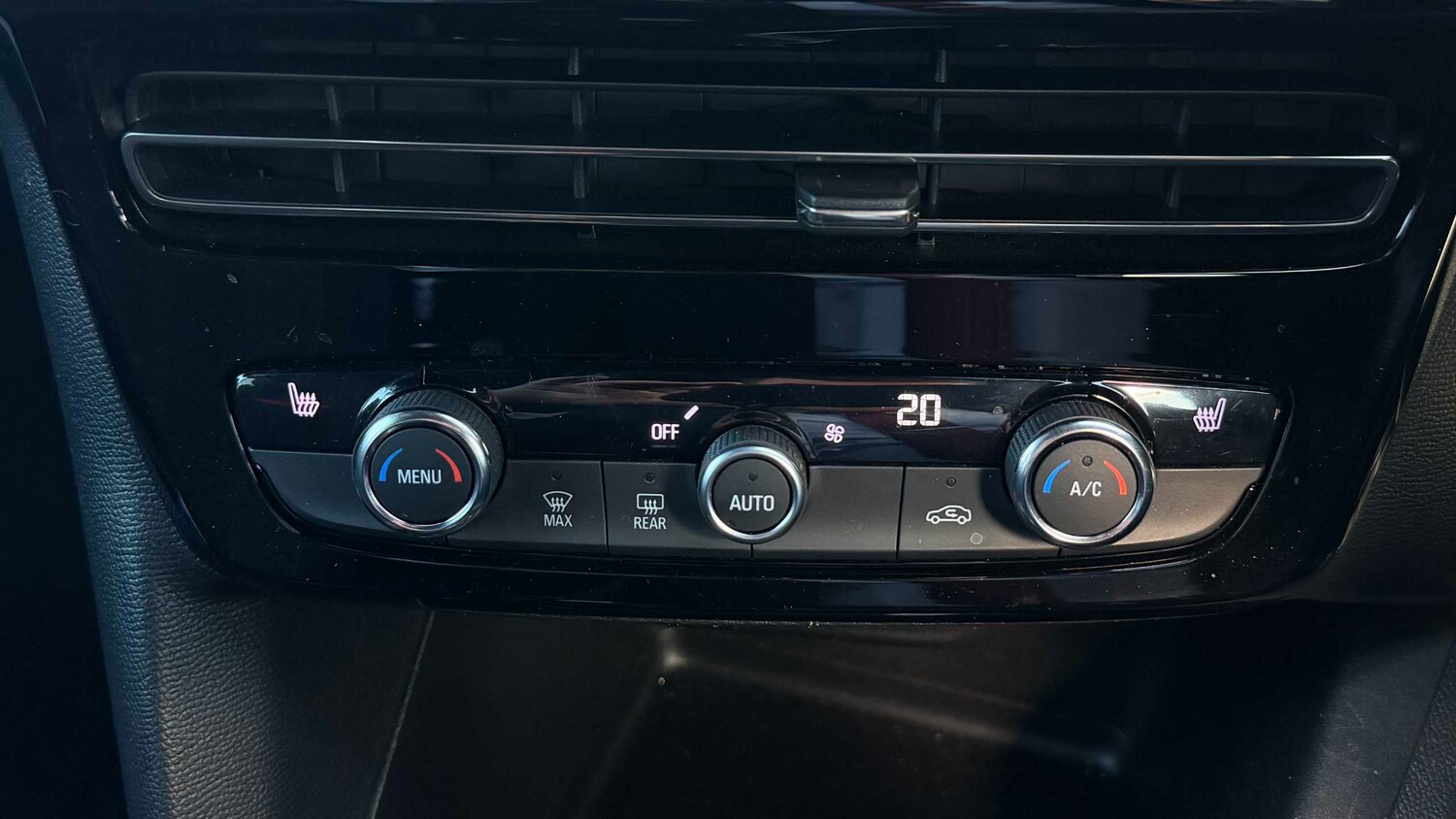 Used Vauxhall Mokka 2023 for sale - 78129789: Photo 15