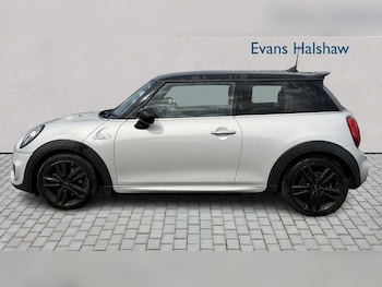 Used MINI Hatch 2019 for sale - 79160954: Photo