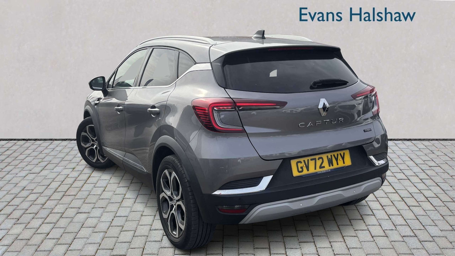 Used Renault Captur 2023 for sale - 78037556: Photo 3