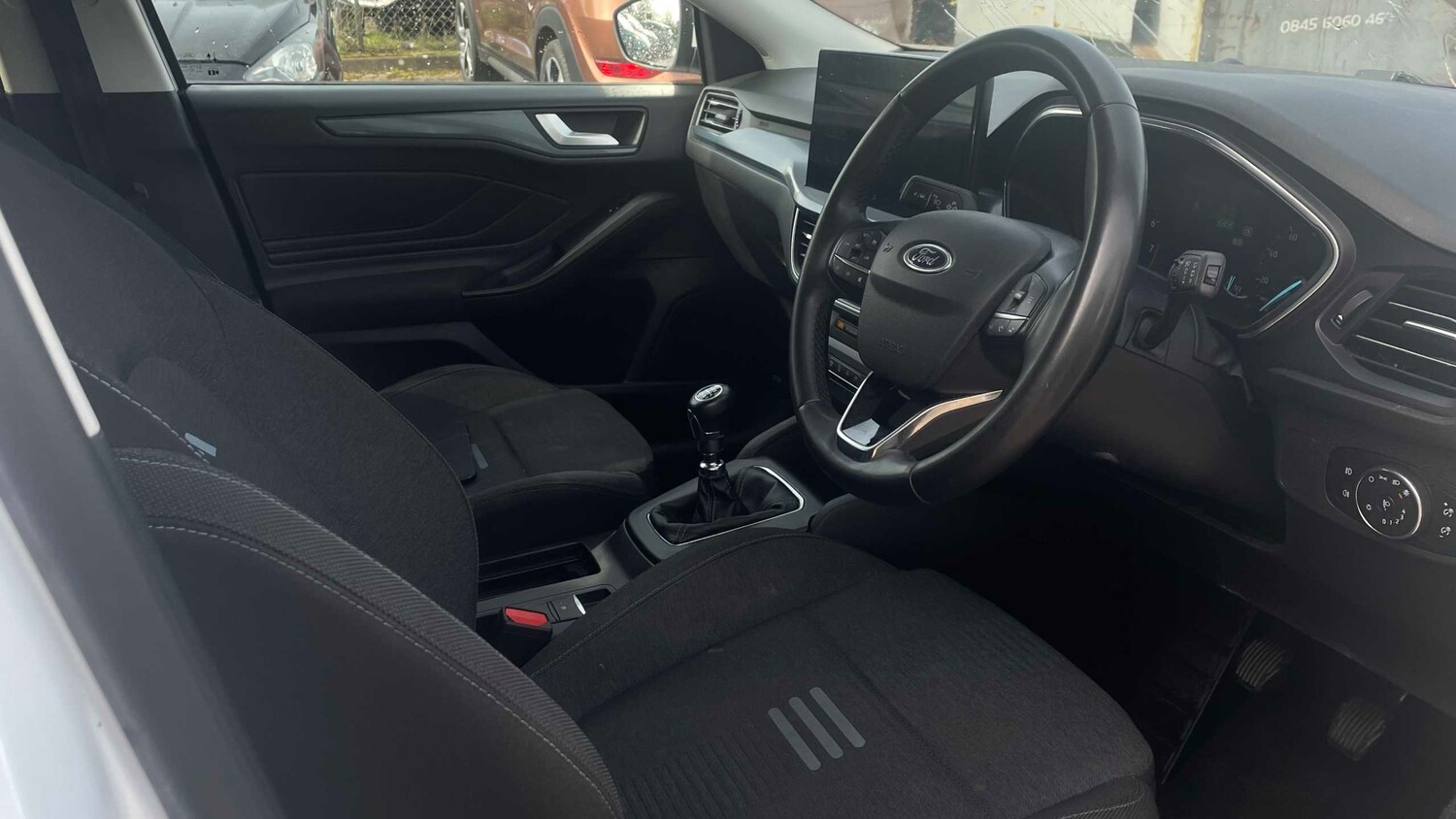 Used Ford Focus 2023 for sale - 78024367: Photo 7