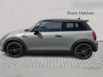 Used MINI Hatch 2021 for sale - 79051844: Photo