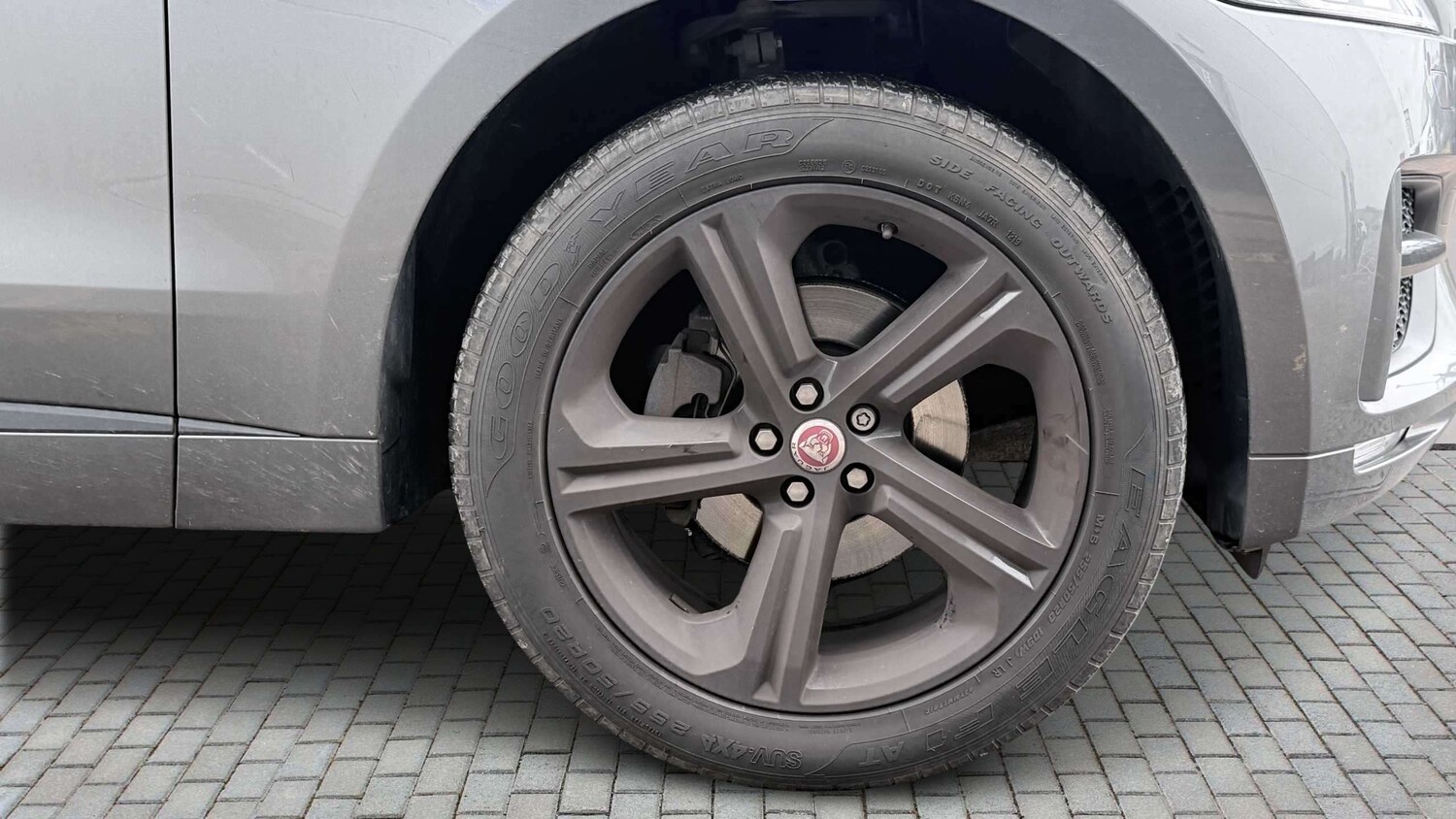 Used Jaguar F-Pace 2018 for sale - 78052282: Photo 8