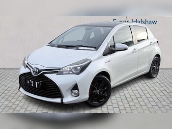 Used Toyota Yaris 2015 for sale - 77858528: Photo
