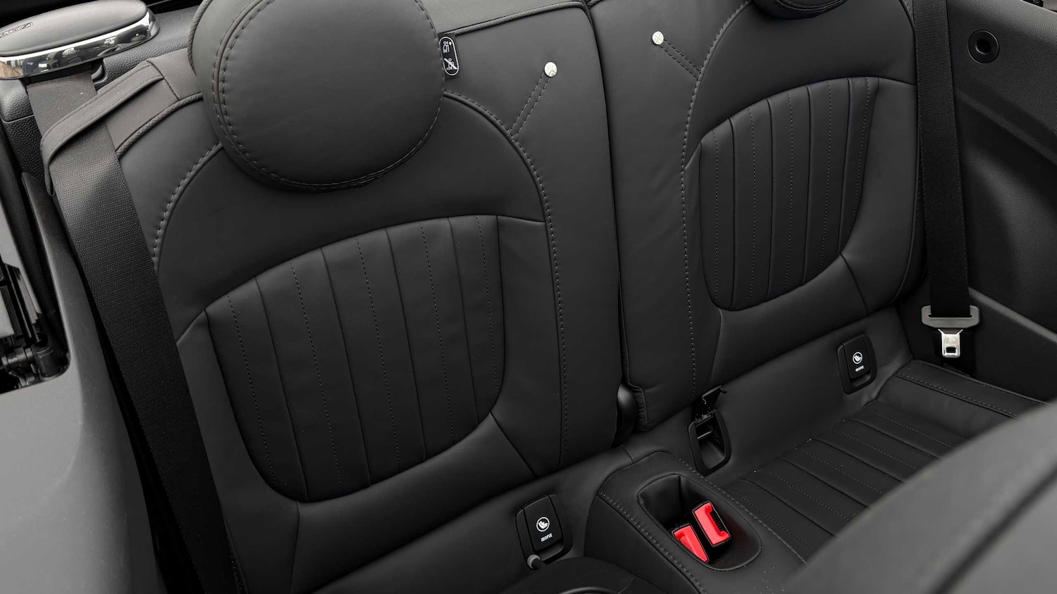 Used MINI Convertible 2024 for sale - 77859632: Photo 14