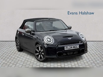 Used MINI Convertible 2024 for sale - 77859632: Photo