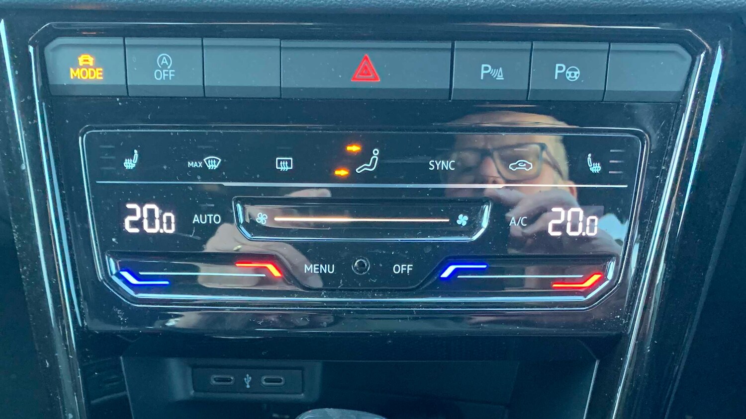 Used Volkswagen T-Roc 2023 for sale - 77928720: Photo 15