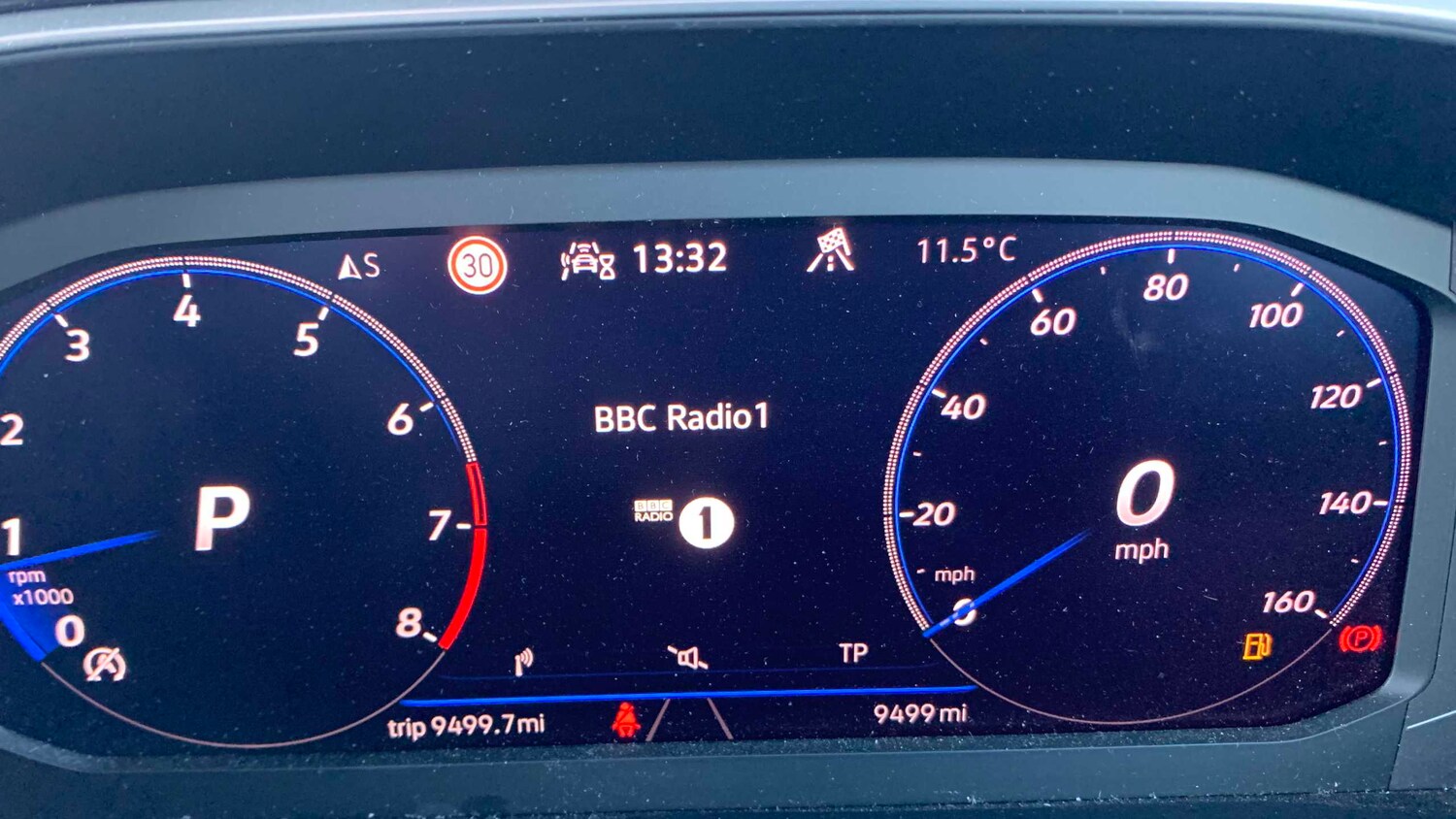 Used Volkswagen T-Roc 2023 for sale - 77928720: Photo 16