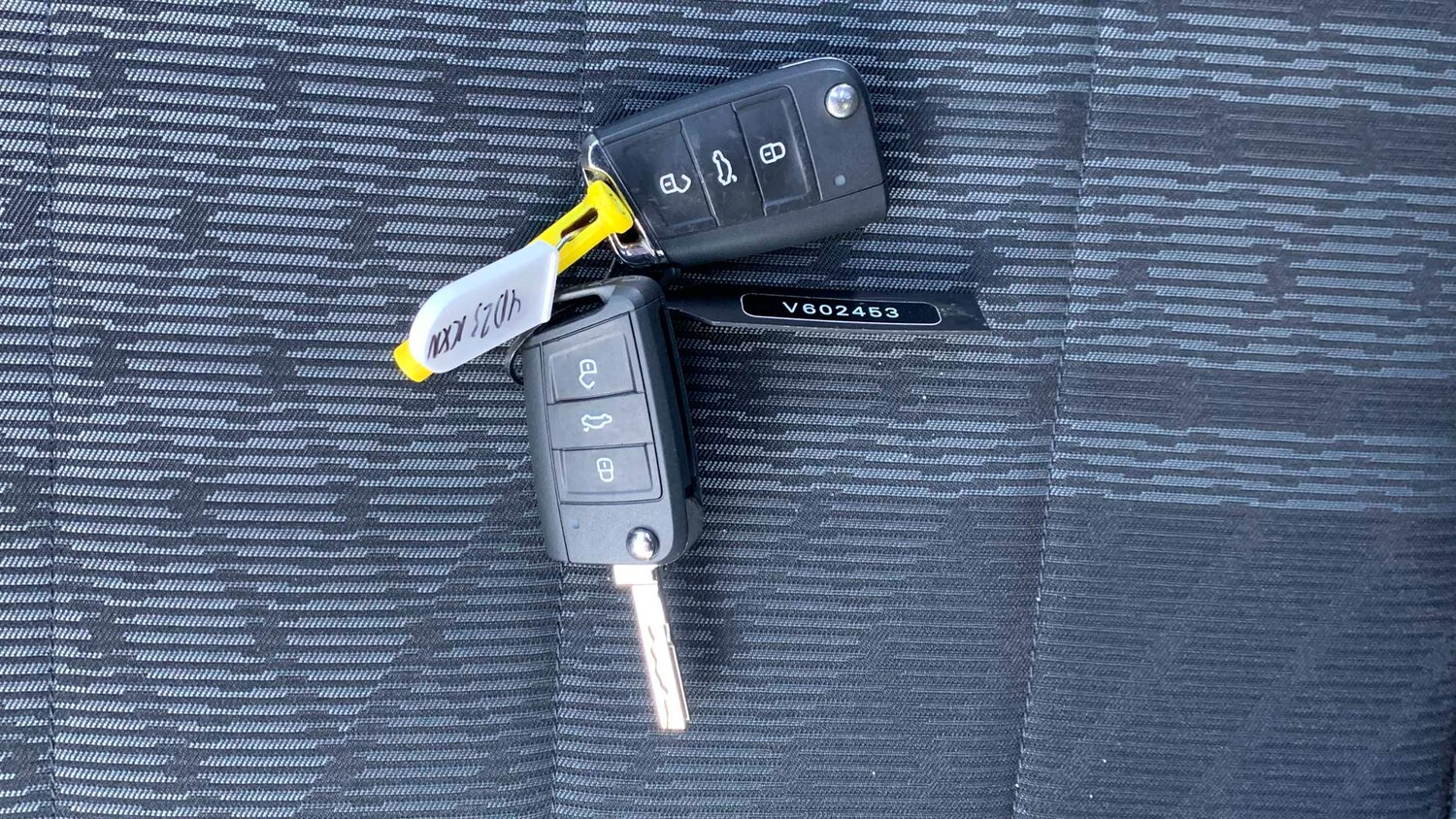 Used Volkswagen T-Roc 2023 for sale - 77928720: Photo 21