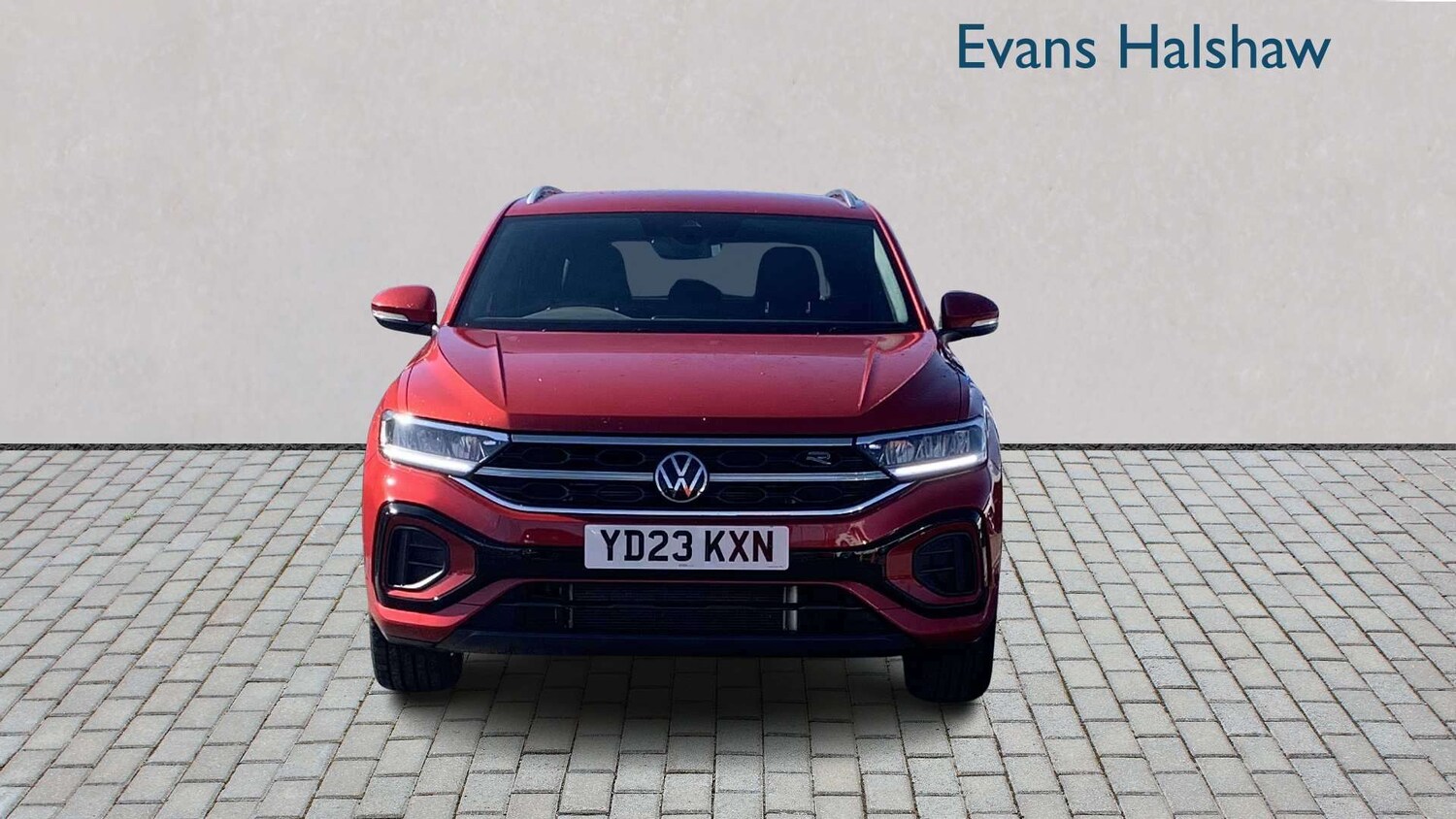 Used Volkswagen T-Roc 2023 for sale - 77928720: Photo 6