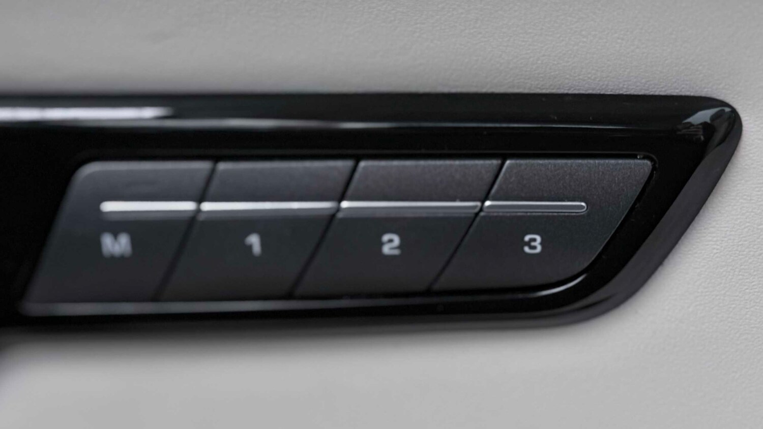 Used Land Rover Range Rover Evoque 2015 for sale - 78104665: Photo 15