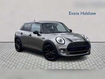 Used MINI Hatch 2018 for sale - 79257392: Photo