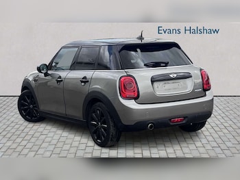 Used MINI Hatch 2018 for sale - 79257392: Photo