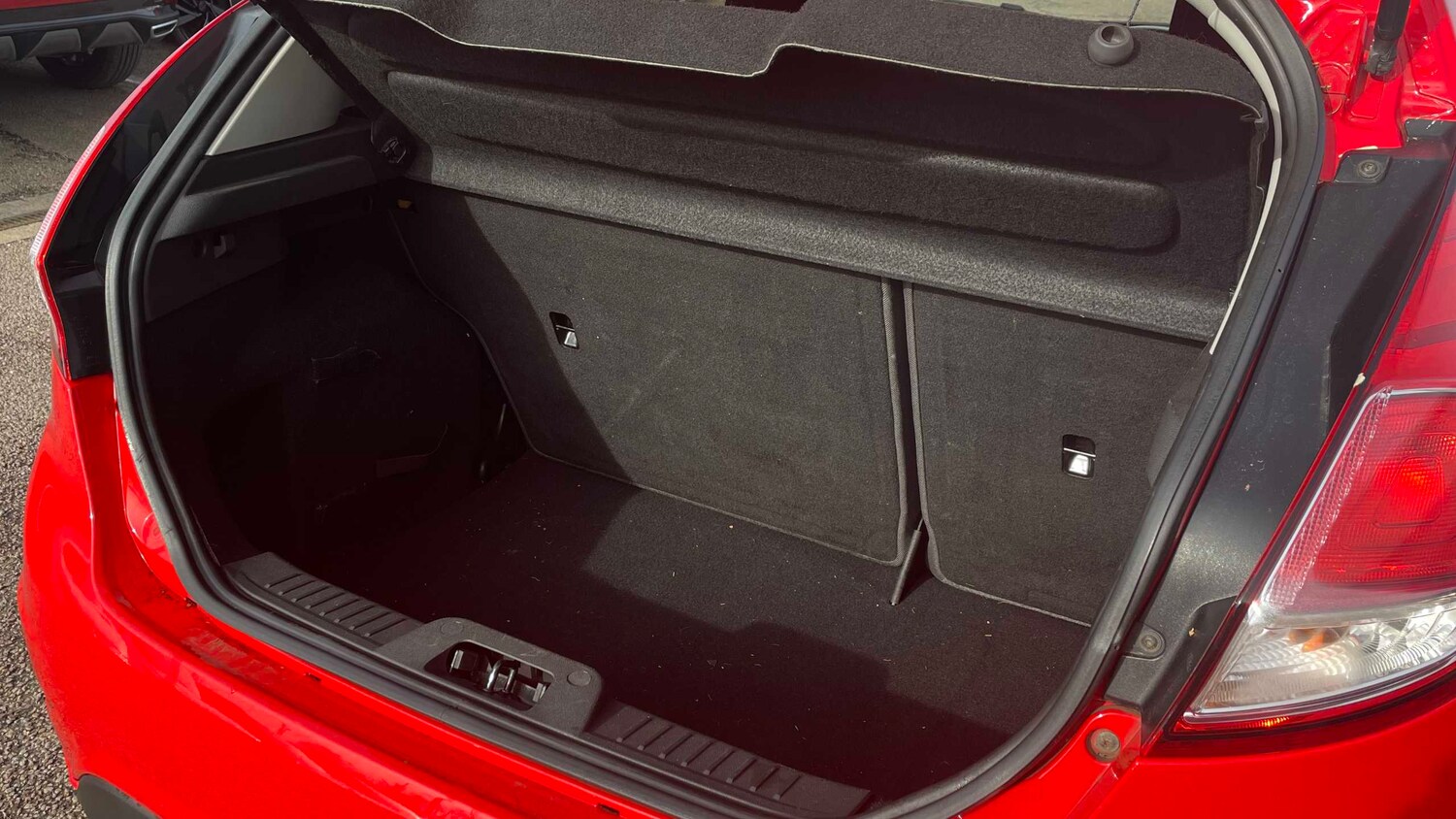 Used Ford Fiesta 2013 for sale - 77859563: Photo 15