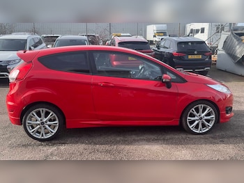 Used Ford Fiesta 2013 for sale - 77859563: Photo