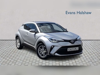 Used Toyota C-HR 2023 for sale - 78800160: Photo