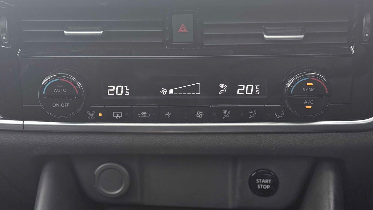 Used Nissan Qashqai for sale - 78129706: Photo 15