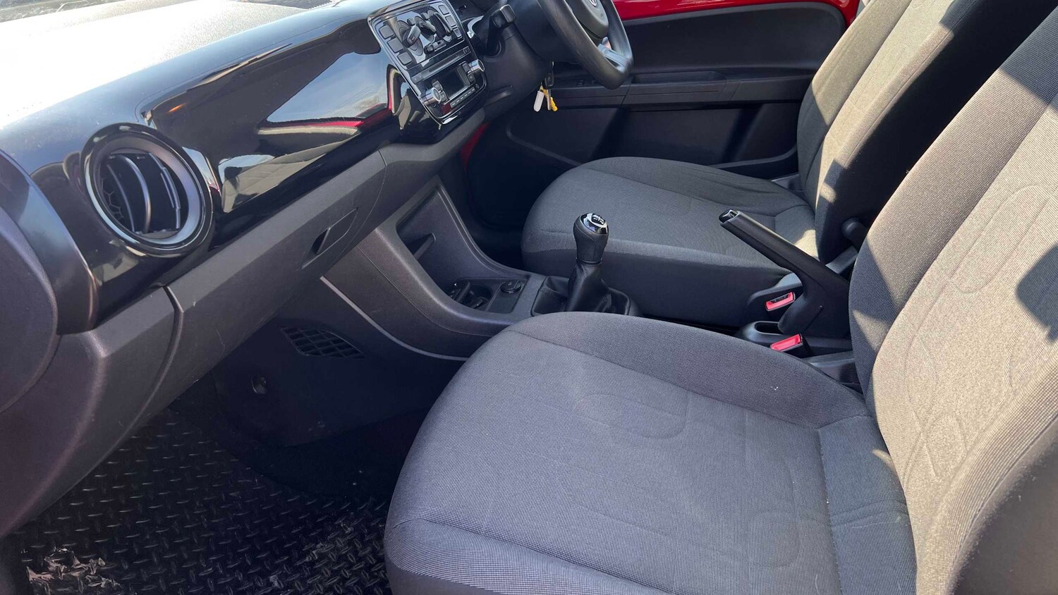 Used Volkswagen up! 2014 for sale - 77972816: Photo 11