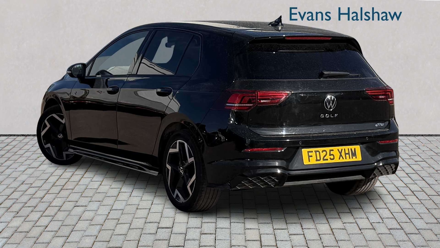 Used Volkswagen Golf 2025 for sale - 78149195: Photo 3