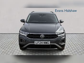 Used Volkswagen T-Roc 2024 for sale - 79486669: Photo