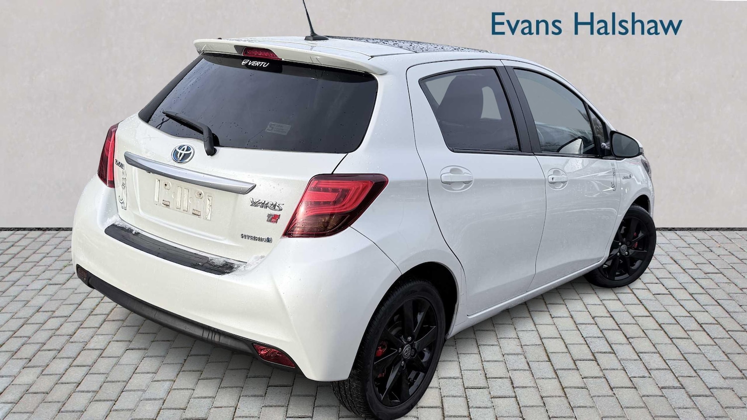 Used Toyota Yaris 2015 for sale - 78052020: Photo 5