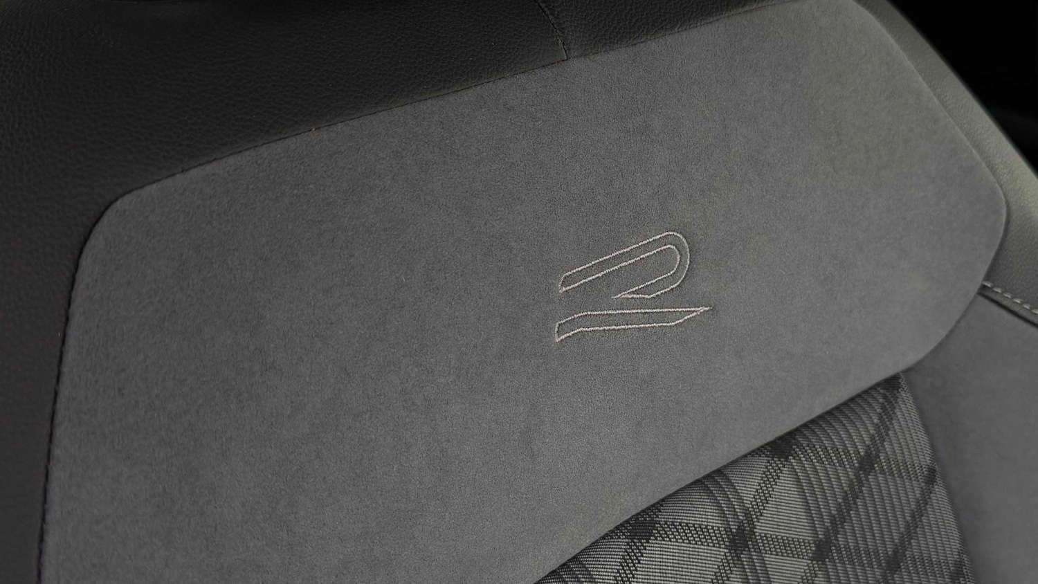 Used Volkswagen T-Roc 2023 for sale - 77886039: Photo 20