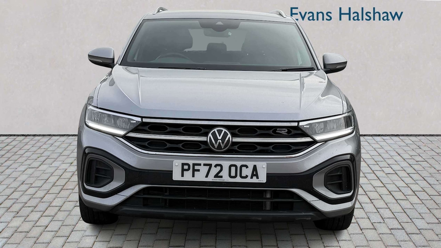 Used Volkswagen T-Roc 2023 for sale - 77886039: Photo 4