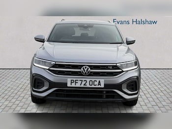 Used Volkswagen T-Roc 2023 for sale - 77886039: Photo