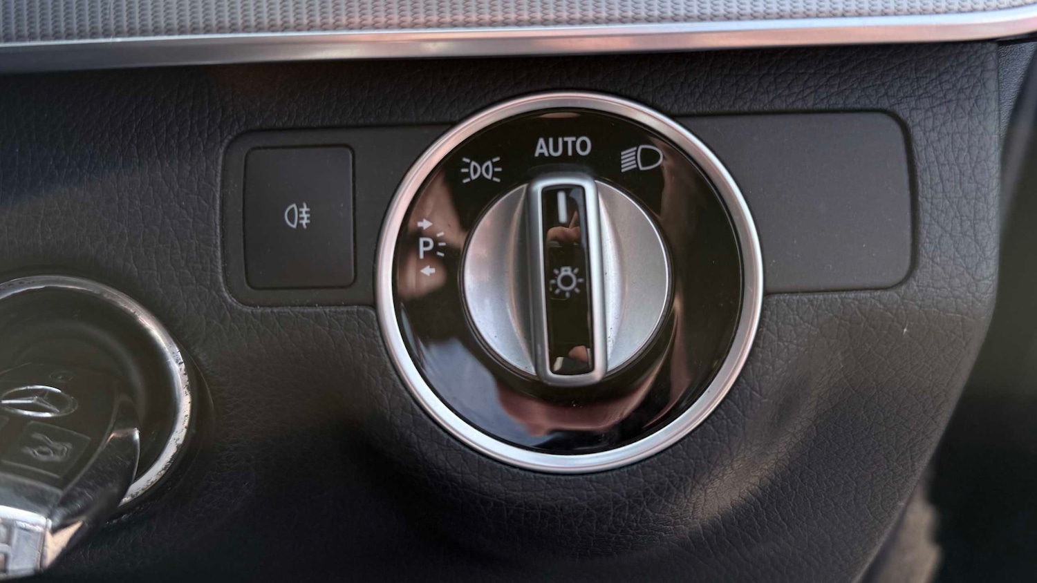 Used Mercedes-Benz E Class 2015 for sale - 77894371: Photo 15