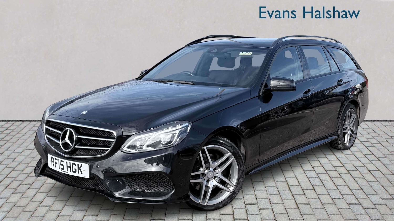 Used Mercedes-Benz E Class 2015 for sale - 77894371: Photo 4