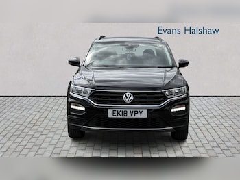 Used Volkswagen T-Roc 2018 for sale - 78639417: Photo