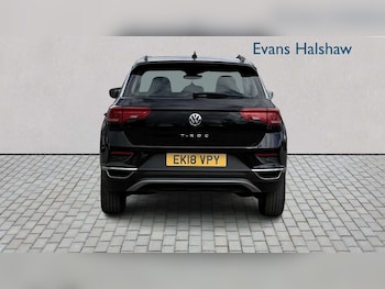 Used Volkswagen T-Roc 2018 for sale - 78639417: Photo